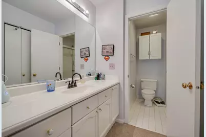 805 Leicester Road #106, Elk Grove Village, IL 60007 - Photo 15