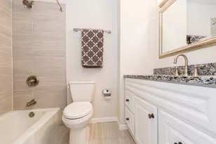 5415 N Sheridan Rd, Chicago, IL 60640 - Photo 13