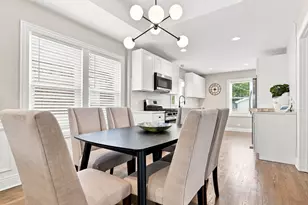 8550 S Jeffery Blvd, Chicago, IL 60617 - Photo 5