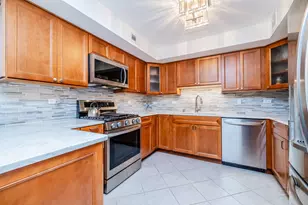 3700 N Lake Shore Dr, Chicago, IL 60613 - Photo 7