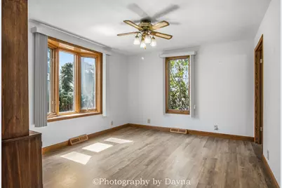 691 W Ambrose Street, Saint Anne, IL 60964 - Photo 5