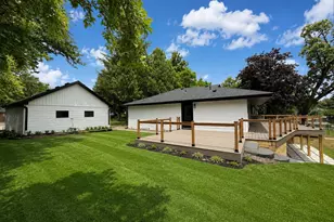 34803 N Hiawatha Trl, McHenry, IL 60051 - Photo 19