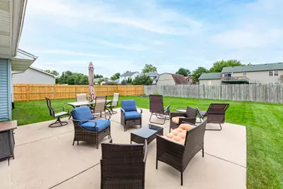 509 Wedgewood Trail, McHenry, IL 60050 - Photo 25