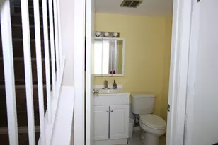 15 Marywood Ln, Bolingbrook, IL 60440 - Photo 7