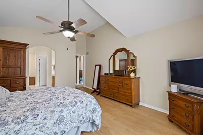 [Address not provided], McHenry, IL 60050 - Photo 19