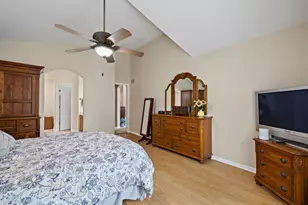 3912 Boone Creek Cir, McHenry, IL 60050 - Photo 19