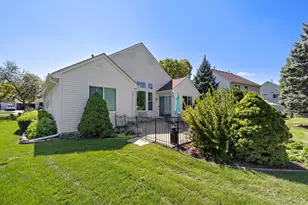 3912 Boone Creek Cir, McHenry, IL 60050 - Photo 43