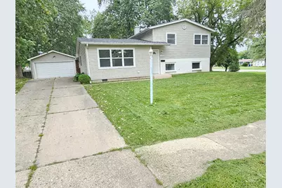 18570 W Pamela Place, Gurnee, IL 60031 - Photo 1