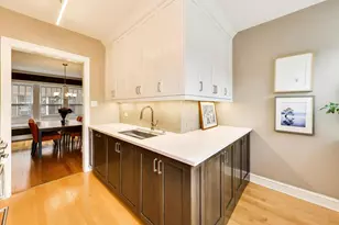719 Hinman Ave, Evanston, IL 60202 - Photo 9