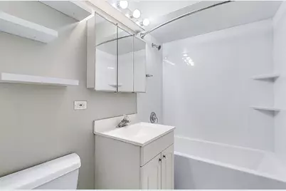 4410 W 111th Street #303, Oak Lawn, IL 60453 - Photo 7