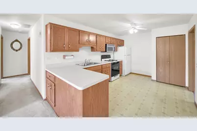 131 E 163rd Street #16A, South Holland, IL 60473 - Photo 9
