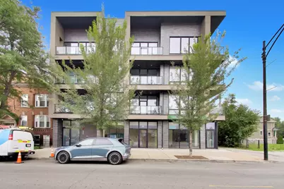 2423 W Fullerton Avenue #4A, Chicago, IL 60647 - Photo 1
