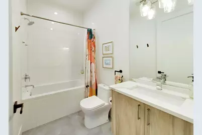 2423 W Fullerton Avenue #4A, Chicago, IL 60647 - Photo 15