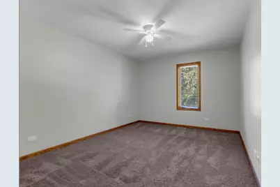 38604 N Magnolia Avenue, Wadsworth, IL 60083 - Photo 17