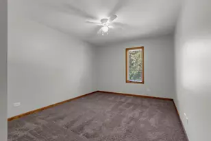 38604 N Magnolia Ave, Wadsworth, IL 60083 - Photo 17