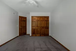 38604 N Magnolia Ave, Wadsworth, IL 60083 - Photo 19