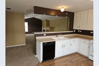 2243 Rockefeller Drive #2243, Geneva, IL 60134 - Photo 5