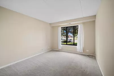 130 E Grand Avenue #108, Elmhurst, IL 60126 - Photo 9