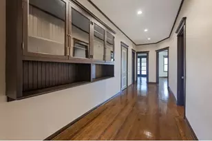 442 E 48th St, Chicago, IL 60615 - Photo 3