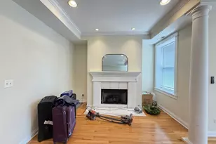 1524 W Birchwood Ave, Chicago, IL 60626 - Photo 13