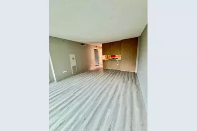 9655 Woods Drive #407, Skokie, IL 60077 - Photo 13