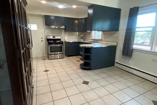 6221 S Kolmar Ave, Chicago, IL 60629 - Photo 5