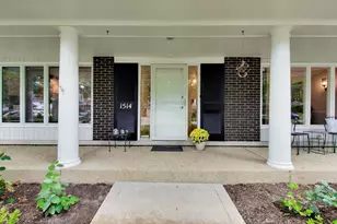 1514 Chapel Ct, Northbrook, IL 60062 - Photo 3