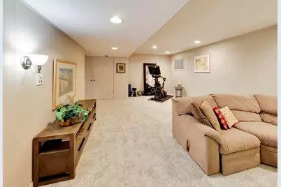 1514 Chapel Court, Northbrook, IL 60062 - Photo 27