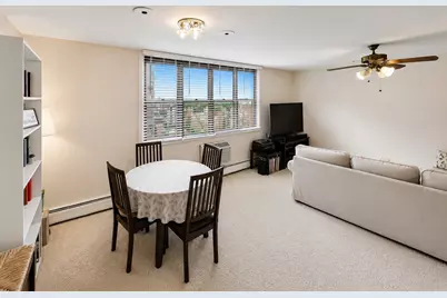 6325 N Sheridan Road #2106, Chicago, IL 60660 - Photo 3