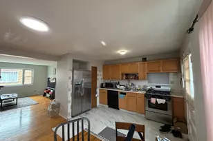 6338 N Kedzie Ave, Chicago, IL 60659 - Photo 3