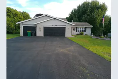 6727 Sawmill Drive, Roscoe, IL 61073 - Photo 1