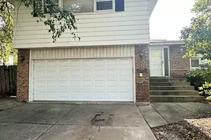11804 S Kolin Ave, Alsip, IL 60803 - Photo 1