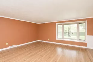 6559 Lake Rd, Hopedale, IL 61747 - Photo 15