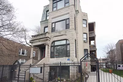 1009 N Sacramento Avenue #1R, Chicago, IL 60622 - Photo 1