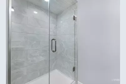 467 Hiawatha Trail #106, Wood Dale, IL 60191 - Photo 25