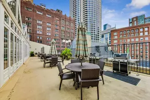111 E Chestnut St, Chicago, IL 60611 - Photo 53