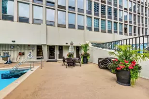 111 E Chestnut St, Chicago, IL 60611 - Photo 51