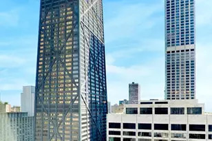 111 E Chestnut St, Chicago, IL 60611 - Photo 21