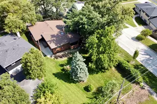 452 Commonwealth Ln, Elmhurst, IL 60126 - Photo 29