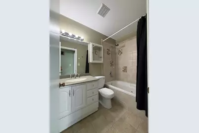 366 Washington Court #366, Vernon Hills, IL 60061 - Photo 17