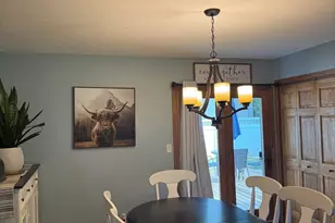 2219 Highland Dr, Sycamore, IL 60178 - Photo 9