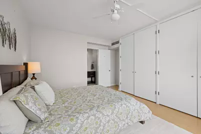 3200 N Lake Shore Drive #2604, Chicago, IL 60657 - Photo 17