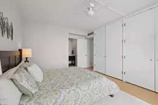 3200 N Lake Shore Dr, Chicago, IL 60657 - Photo 17