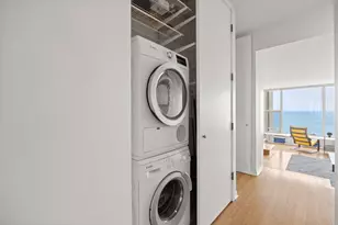 3200 N Lake Shore Dr, Chicago, IL 60657 - Photo 23
