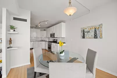 3200 N Lake Shore Drive #2604, Chicago, IL 60657 - Photo 11