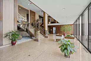 3200 N Lake Shore Dr, Chicago, IL 60657 - Photo 27
