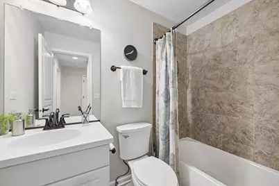 3279 Coral Lane, Glenview, IL 60026 - Photo 17