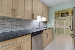 840 Wellington Ave, Elk Grove Village, IL 60007 - Photo 11