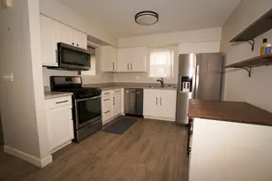 1415 Wesley Ct, Mundelein, IL 60060 - Photo 7