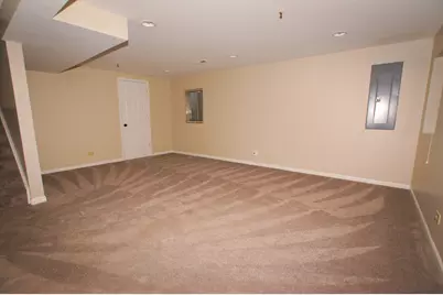 1415 Wesley Court, Mundelein, IL 60060 - Photo 17